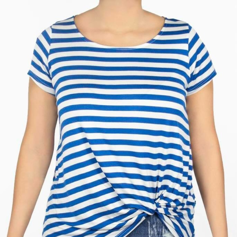 Front Knot Tee